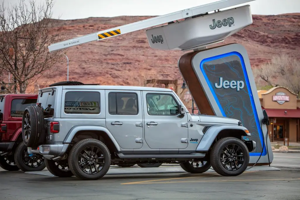 The Jeep Wrangler 4xe will now be supported by the Jeep 4xe Charging Network with stations near legendary trailheads.