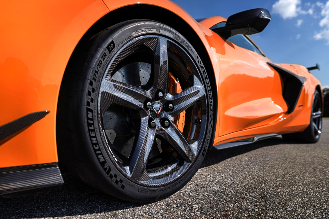Carbon Revolution Fiber Wheels C8 Corvette Z06 2023