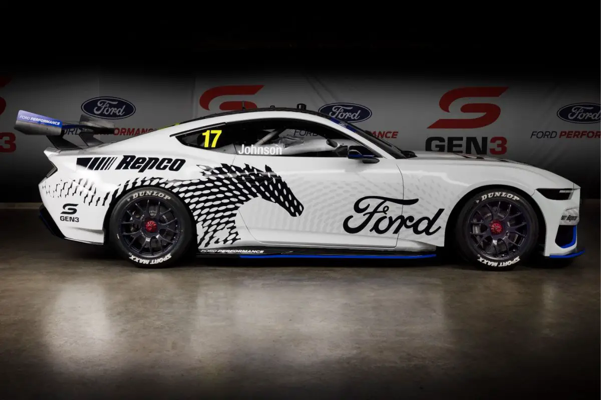 Ford Mustang Dark Horse Is Ready To Race For Aussie Supercars